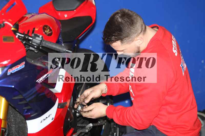 /Archiv-2024/01 26.-28.01.2024 Moto Center Thun Jerez/Boxenimpressionen/26.01.2024